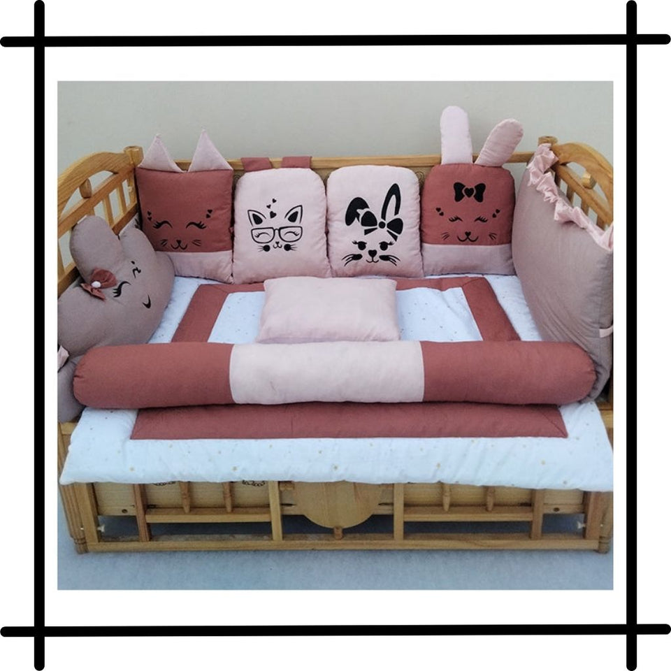 Bunny Face Crib Set