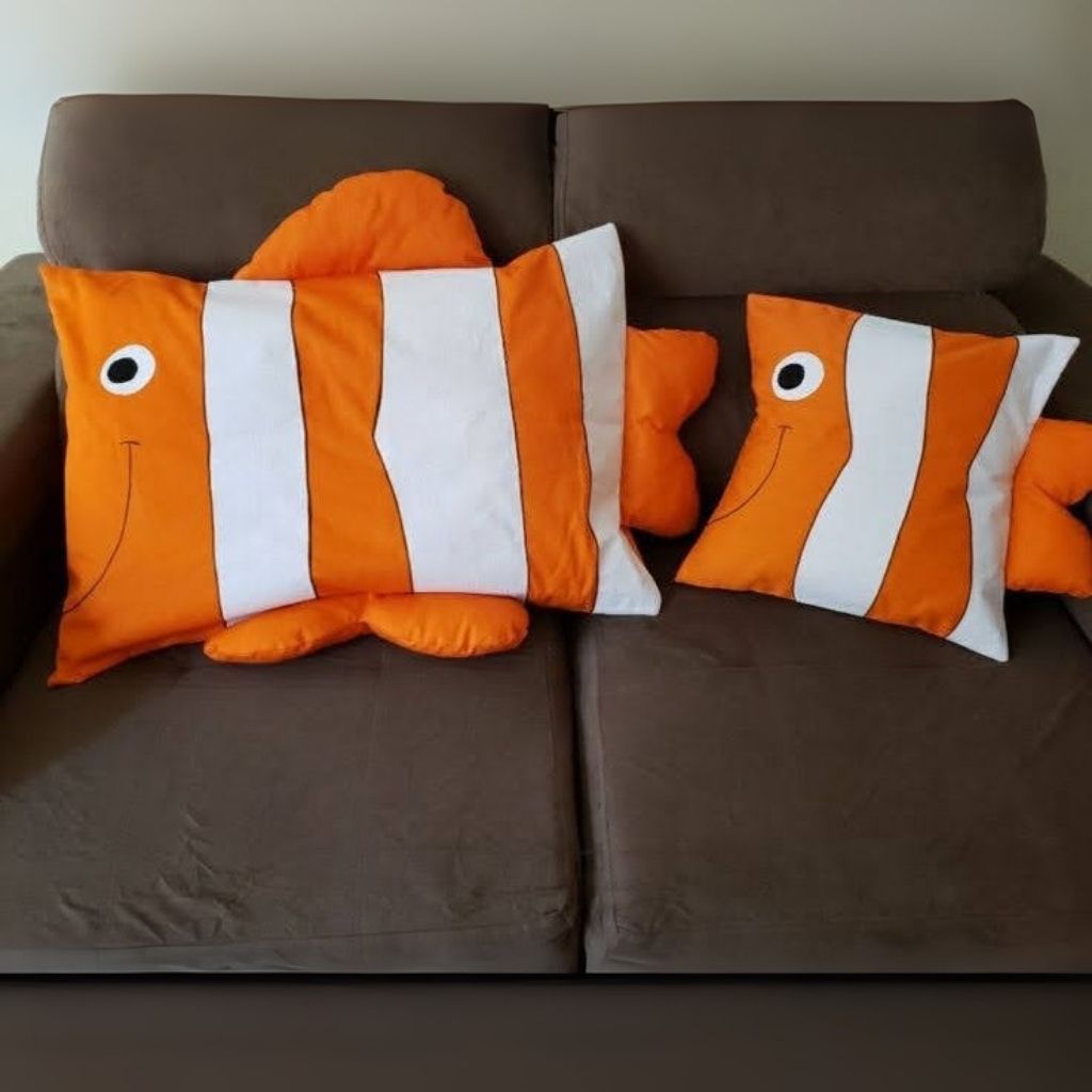 Clownfish Pillow Set
