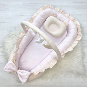 Snuggle Bed With Removeable Handle