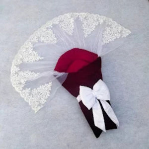 Marron Velvet Carry Nest